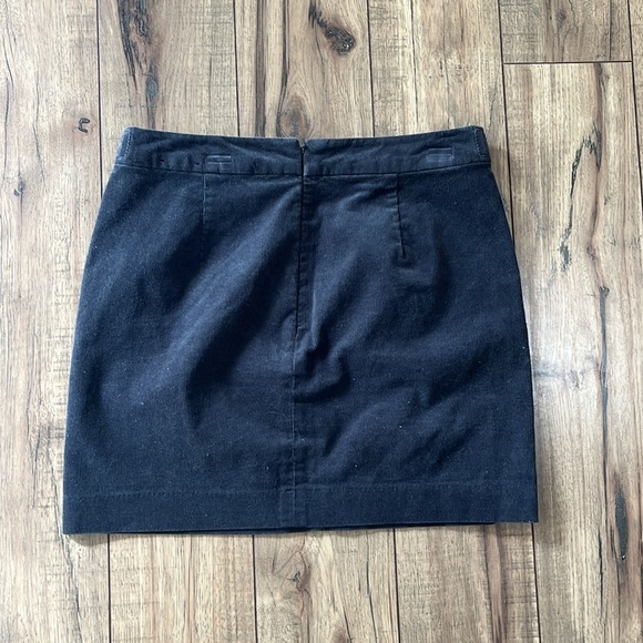 Banana Republic Corduroy Skirt - Picture 2 of 6